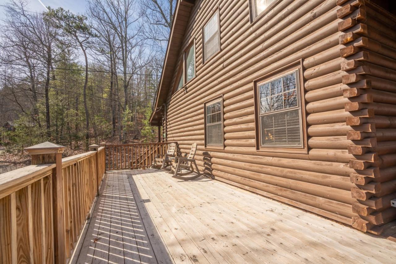 Comfort Bearway To Heaven W Private Hot Tub * Pigeon Forge